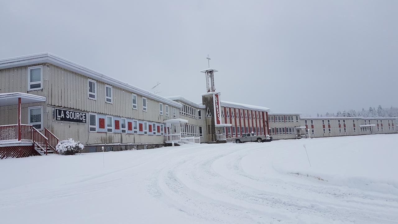 Hostel Domaine St-Viateur Amos Zewnętrze zdjęcie