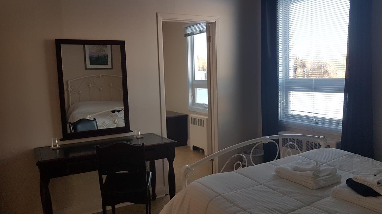 Hostel Domaine St-Viateur Amos Zewnętrze zdjęcie
