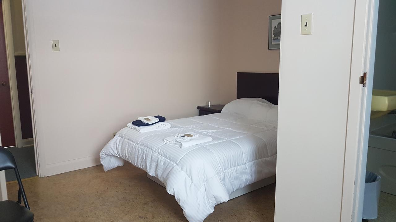Hostel Domaine St-Viateur Amos Zewnętrze zdjęcie