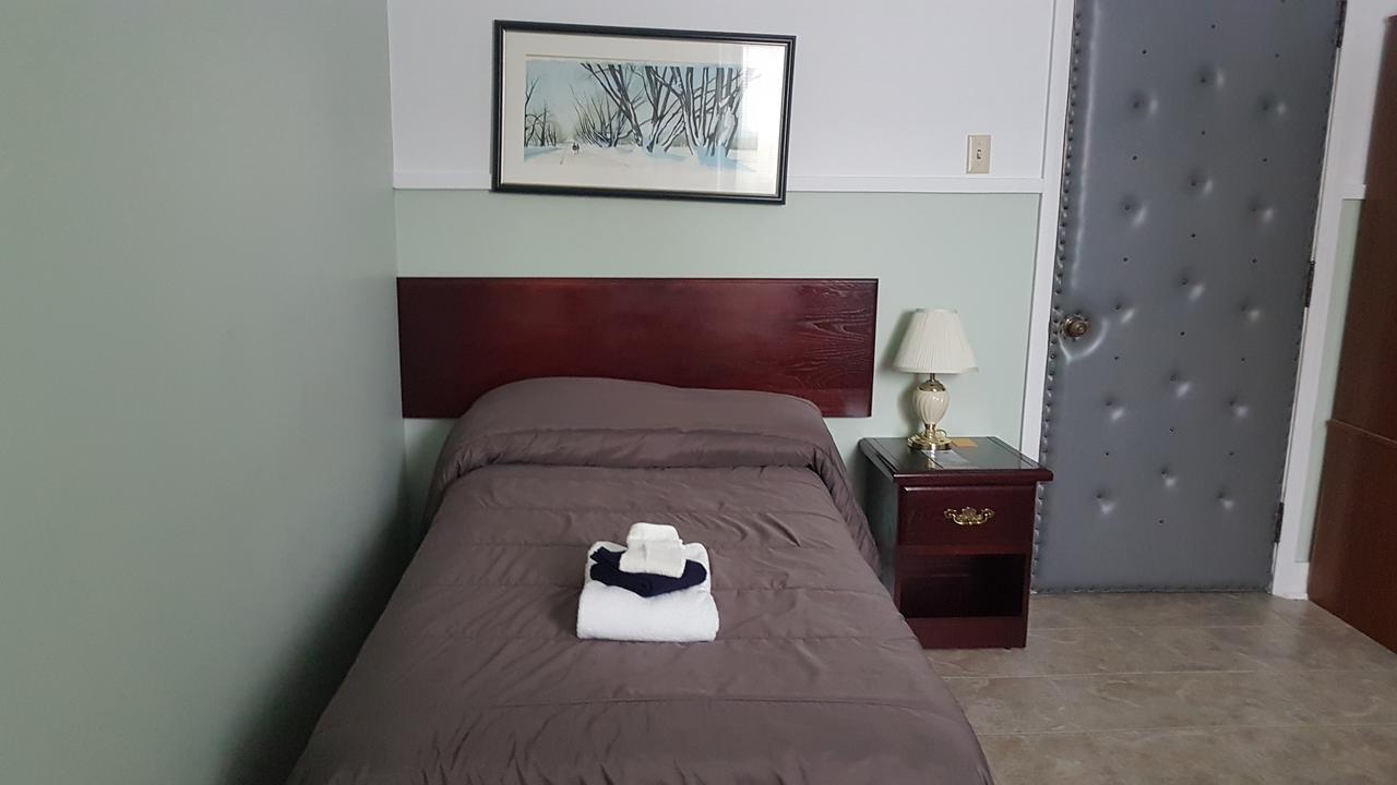 Hostel Domaine St-Viateur Amos Zewnętrze zdjęcie